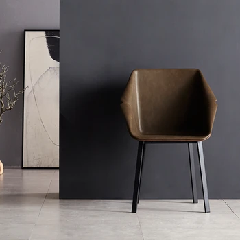 Легкое роскошное обеденное кресло в индустриальном стиле, кожаное седло творческой личности, стол для совещаний.