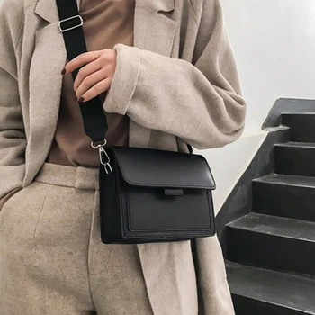 Женская сумка через плечо, новая маленькая квадратная сумка, модная Повседневная простая сумка с широким плечевым ремнем, ретро Сумка-мессенджер на одно плечо